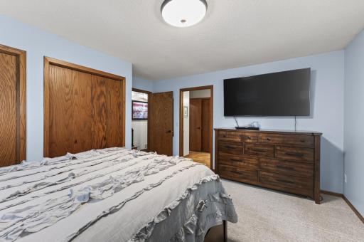 N7992 988th Street, River Falls, WI 54022
