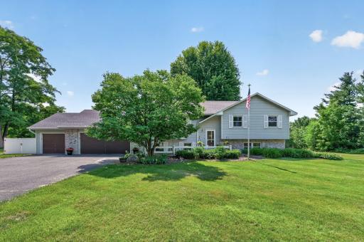 N7992 988th Street, River Falls, WI 54022
