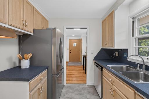 Kitchen - 36" Electric Range