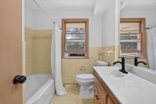 Full Bathroom Upstairs