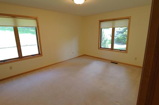 829 Autumn Way, Stillwater, MN 55082