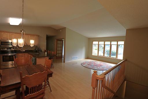 829 Autumn Way, Stillwater, MN 55082