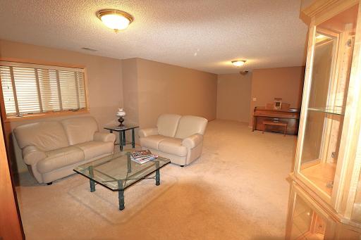 829 Autumn Way, Stillwater, MN 55082