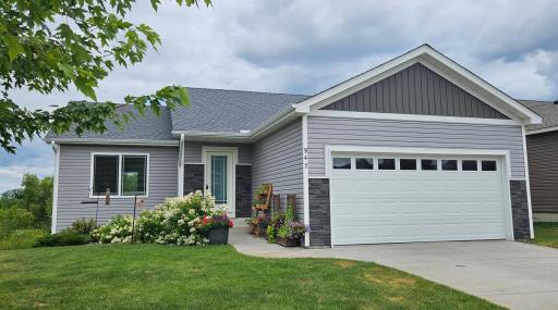 3-bedroom 2 bath Rambler