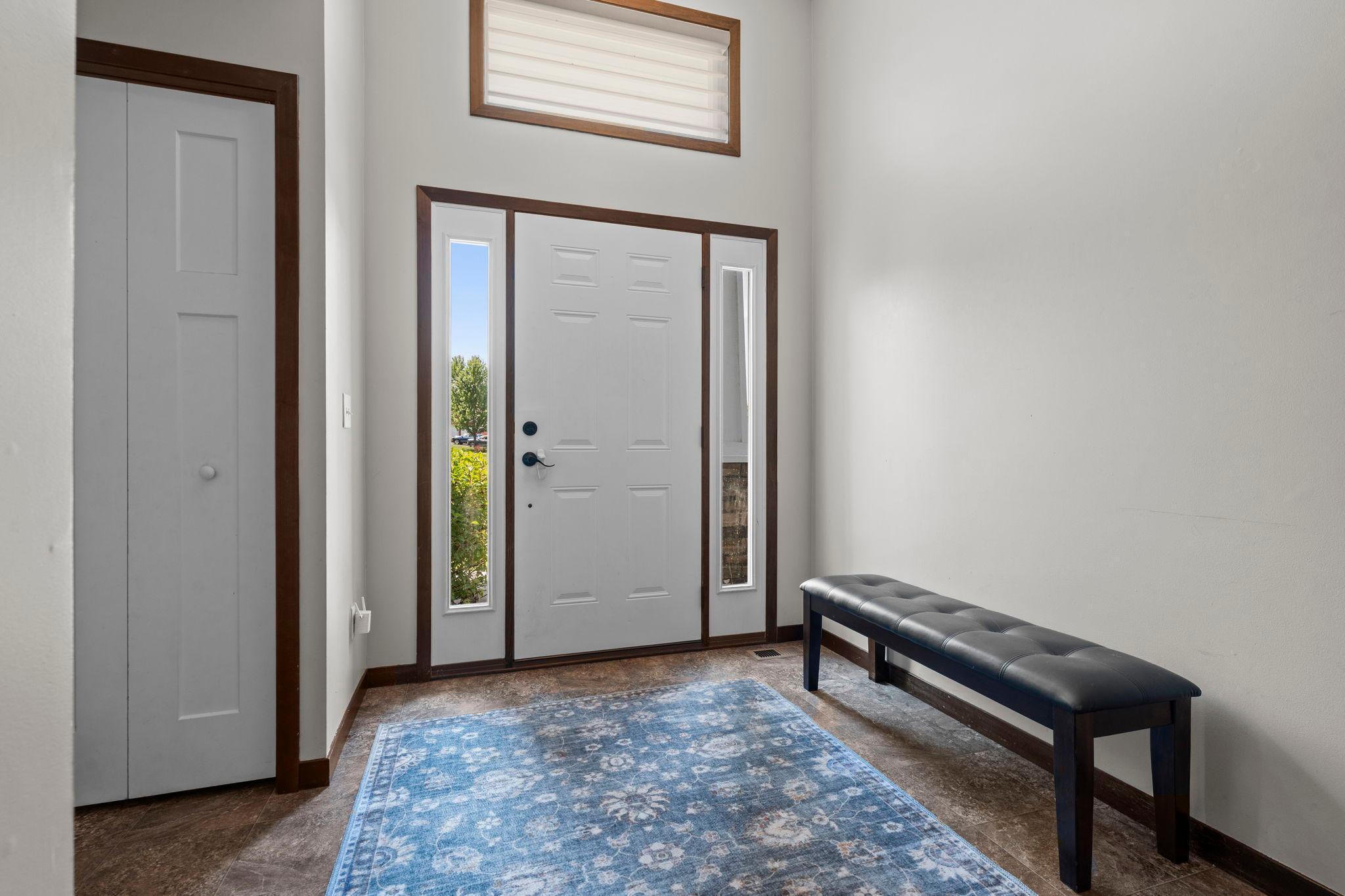 22-web-or-mls-17709 Tyler St NW-163.jpg