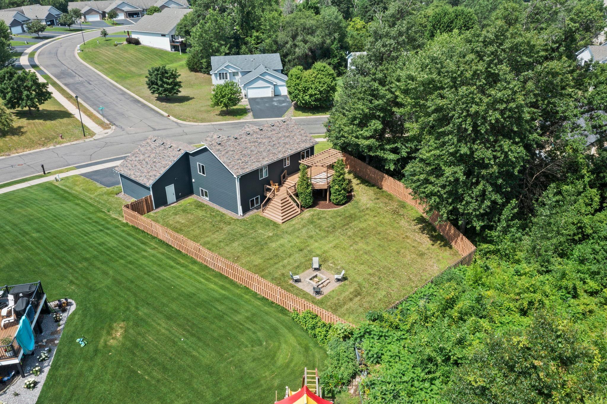 70-web-or-mls-17709 Tyler St NW-309.jpg