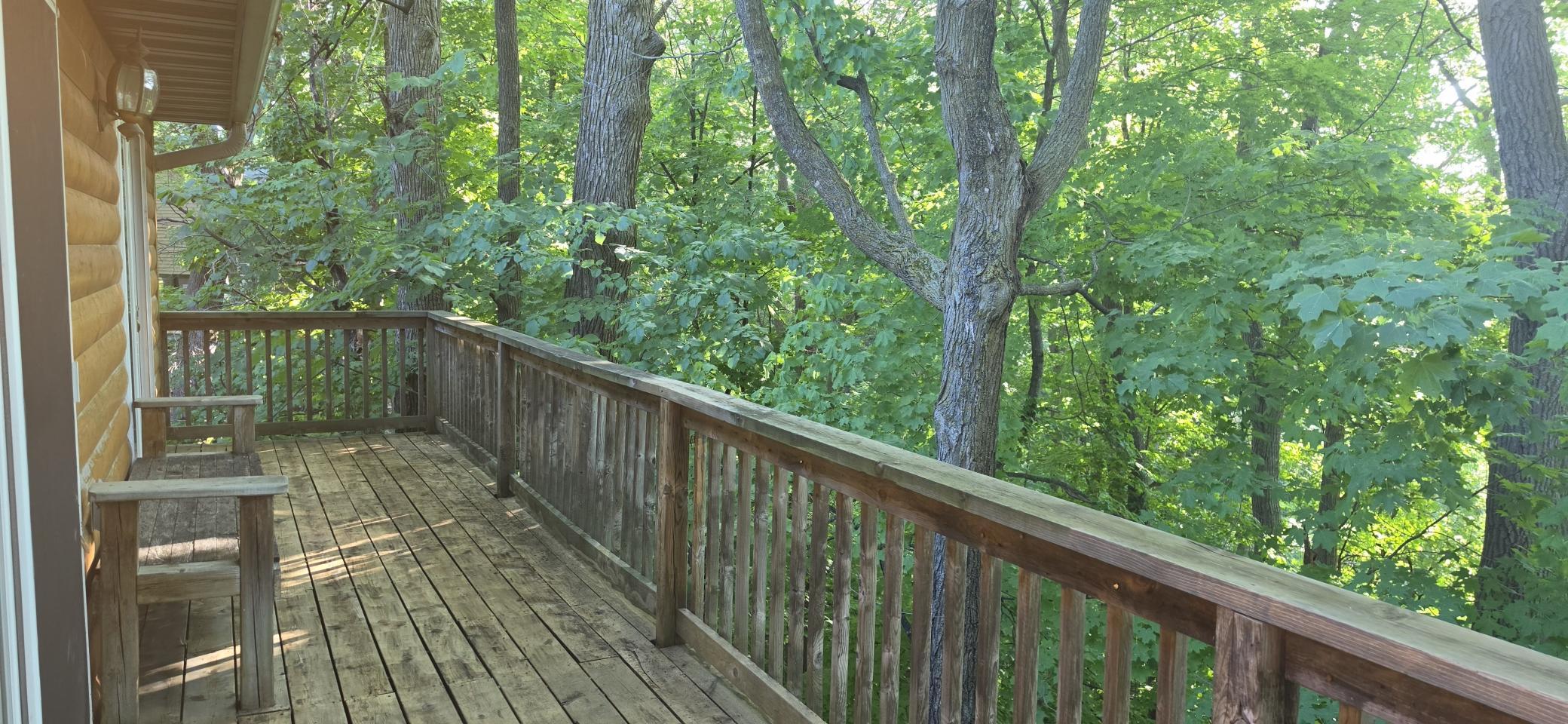Upper Deck