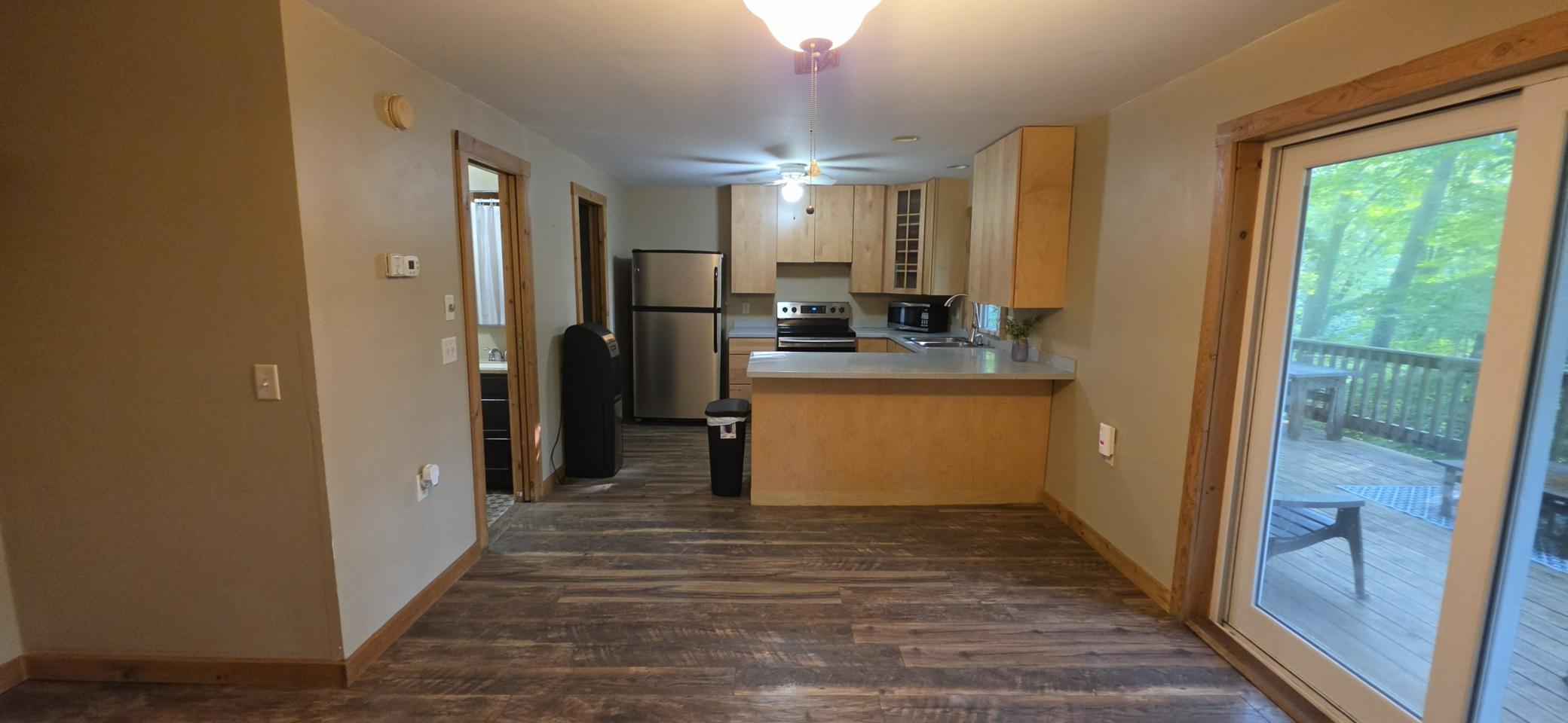 Kitchen Dining Area