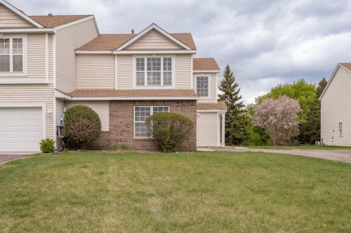 15570 Finch Avenue, Saint Paul, MN 55124