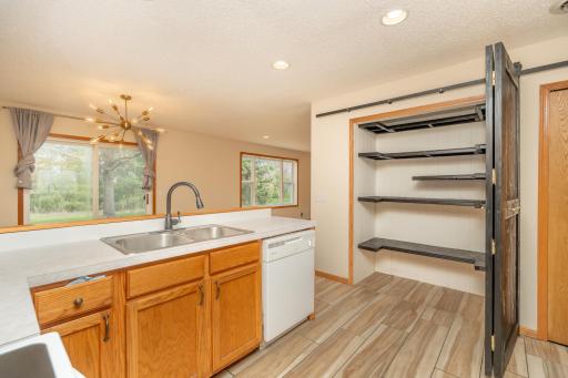 15570 Finch Avenue, Saint Paul, MN 55124