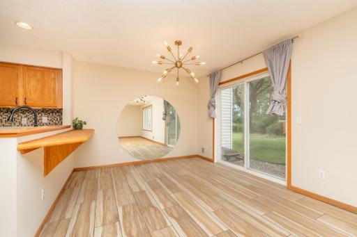 15570 Finch Avenue, Saint Paul, MN 55124