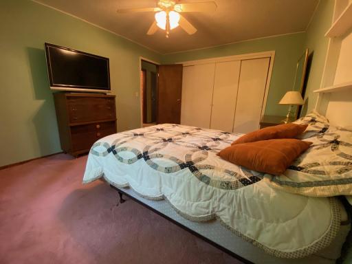 2nd bedroom located on the opposite side of the living room