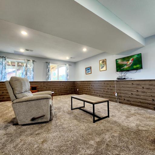 Basement Great Room 2.jpg