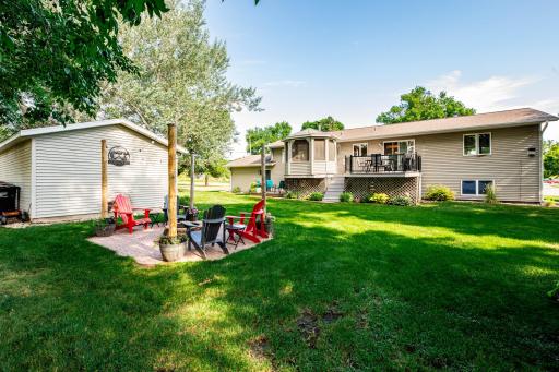 204 8th Avenue E, Lisbon, ND 58054