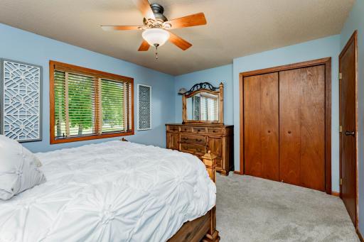 204 8th Avenue E, Lisbon, ND 58054