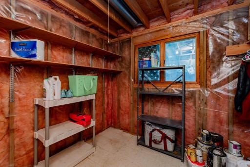 204 8th Avenue E, Lisbon, ND 58054