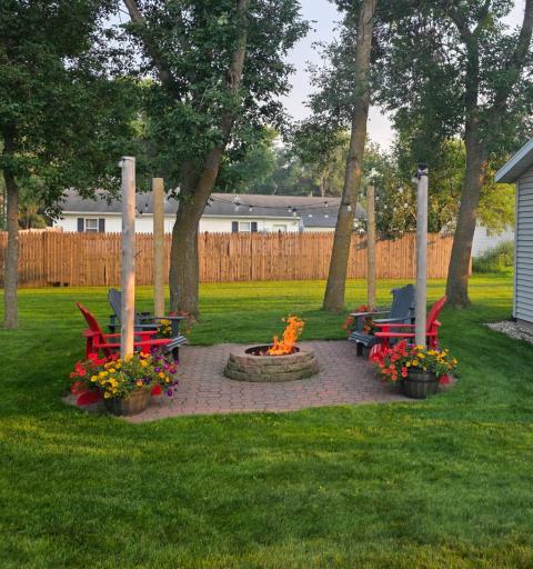 204 8th Avenue E, Lisbon, ND 58054