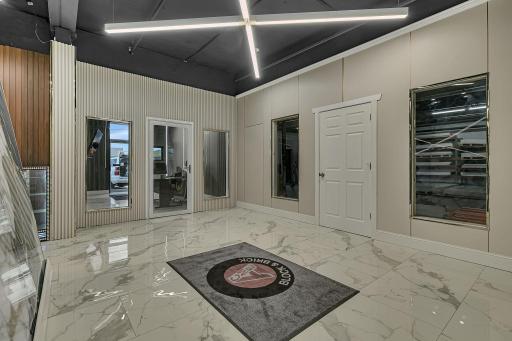 Saint Cloud, MN 56304