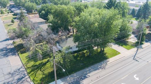 160 109th Avenue NE, Minneapolis, MN 55434