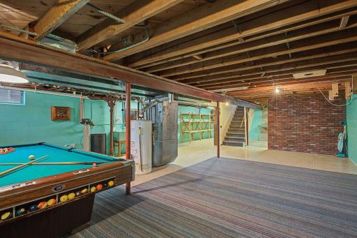 160 109th Avenue NE, Minneapolis, MN 55434