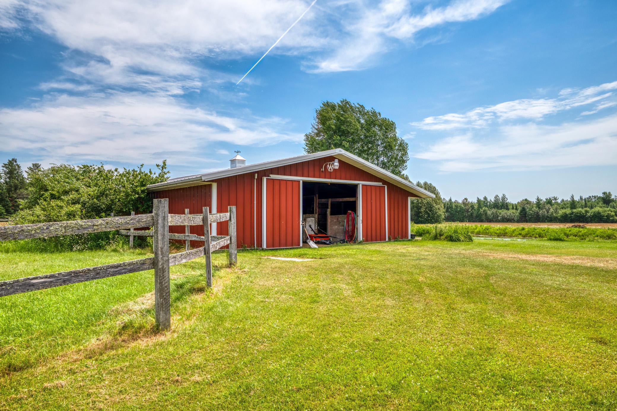 Barn