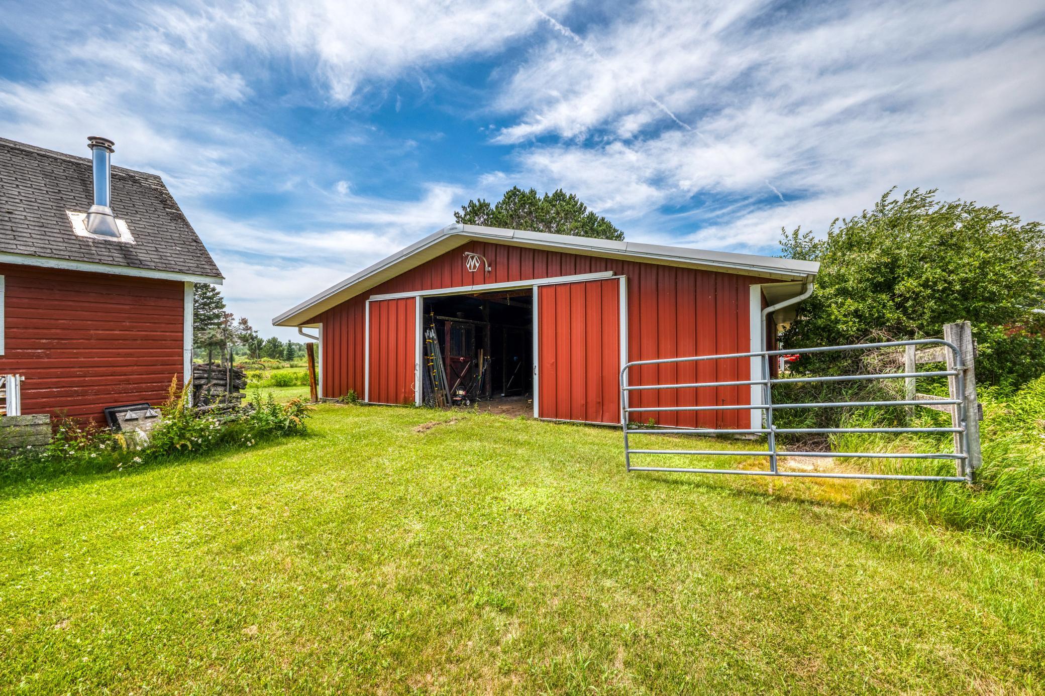 Barn