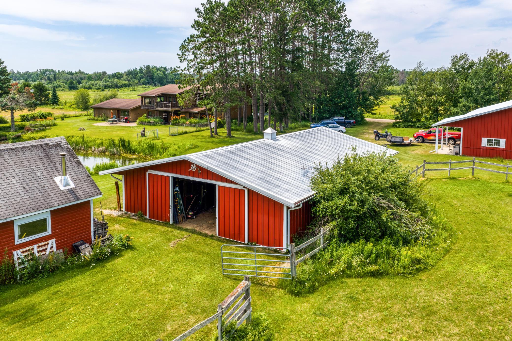 Barn