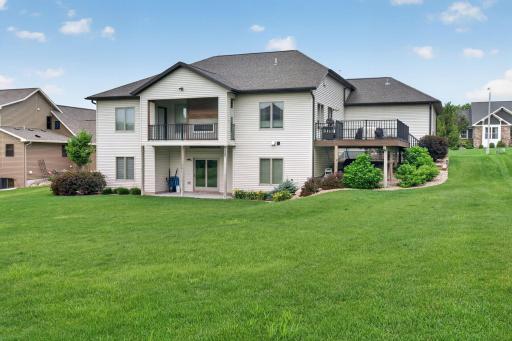 1936 Kerry Drive NE, Rochester, MN 55906