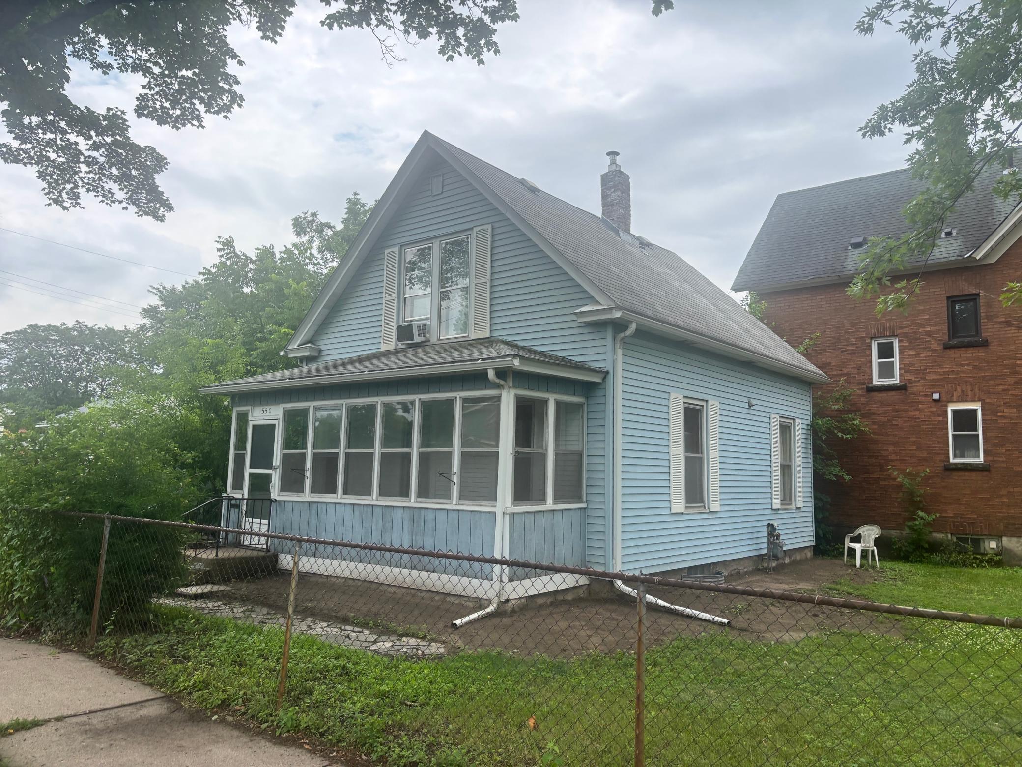 550 Saint Clair Front View 2 .JPG