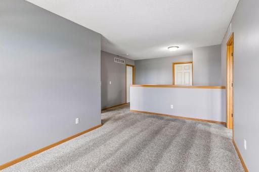 1020 Princeton Avenue, Shakopee, MN 55379
