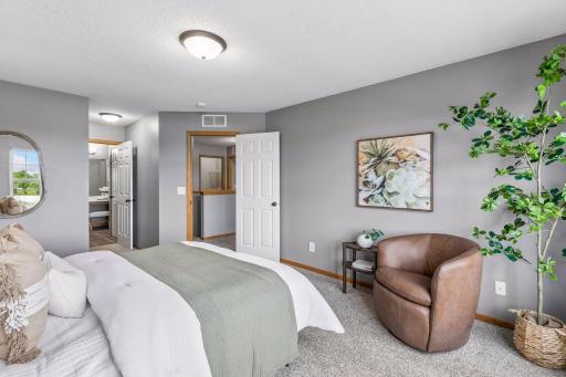 1020 Princeton Avenue, Shakopee, MN 55379