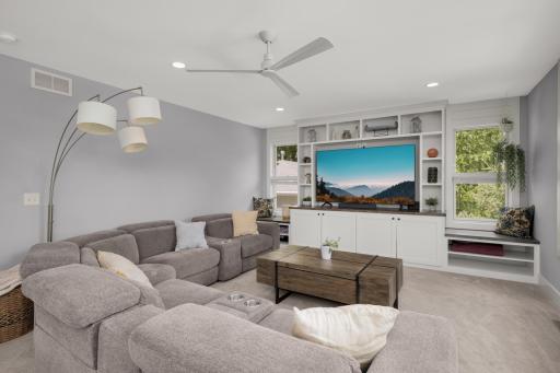 229 Byrondale Avenue, Wayzata, MN 55391