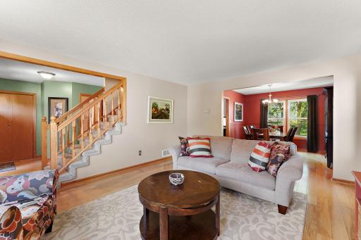1946 Lochaven Alcove, Saint Paul, MN 55125