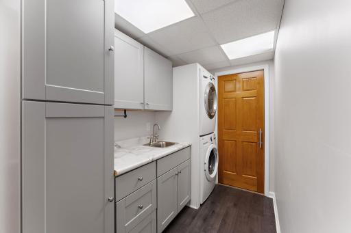 1946 Lochaven Alcove, Saint Paul, MN 55125