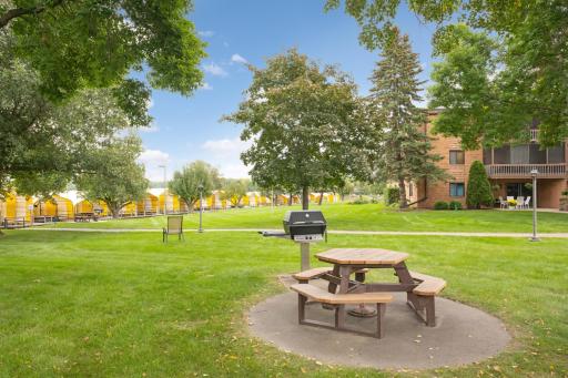 5410 Three Points Boulevard, 436, Mound, MN 55364