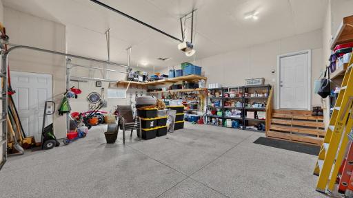 3413 Stonehedge Drive NE, Rochester, MN 55906