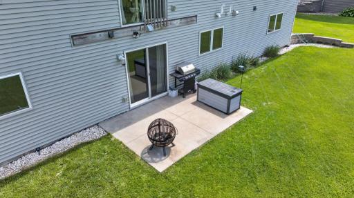 3413 Stonehedge Drive NE, Rochester, MN 55906