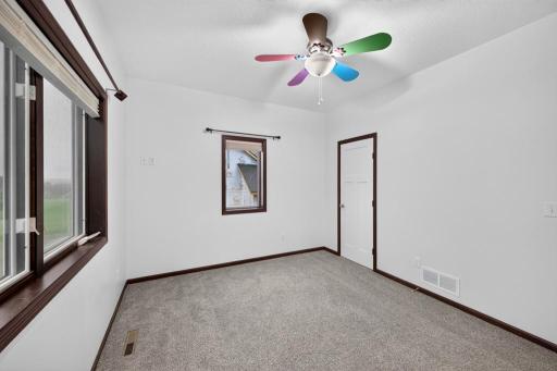 3413 Stonehedge Drive NE, Rochester, MN 55906
