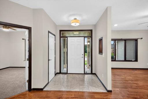 3413 Stonehedge Drive NE, Rochester, MN 55906