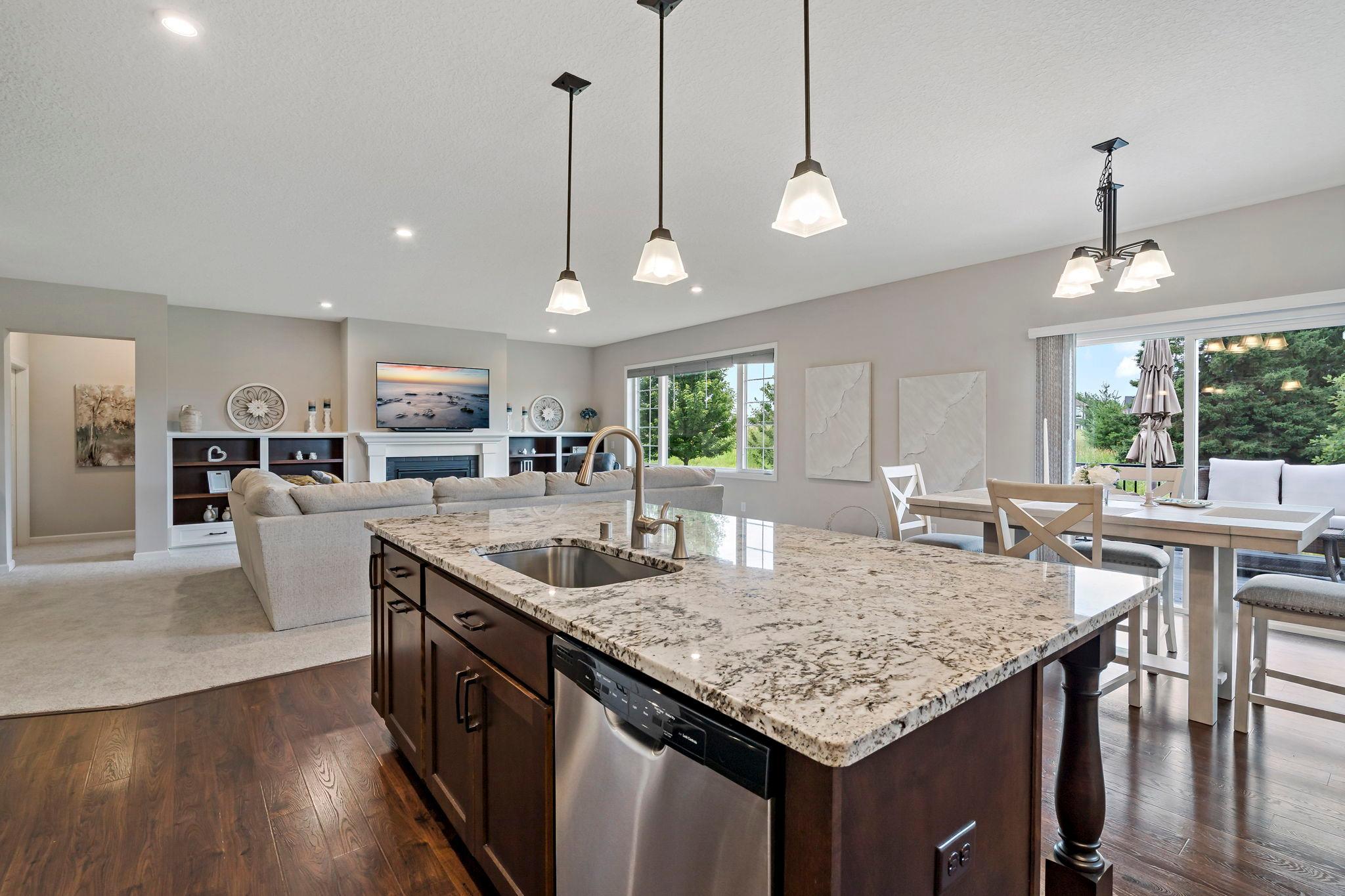 38-web-or-mls-1209 Inspiration Pkwy Bayport MN_0046.jpg