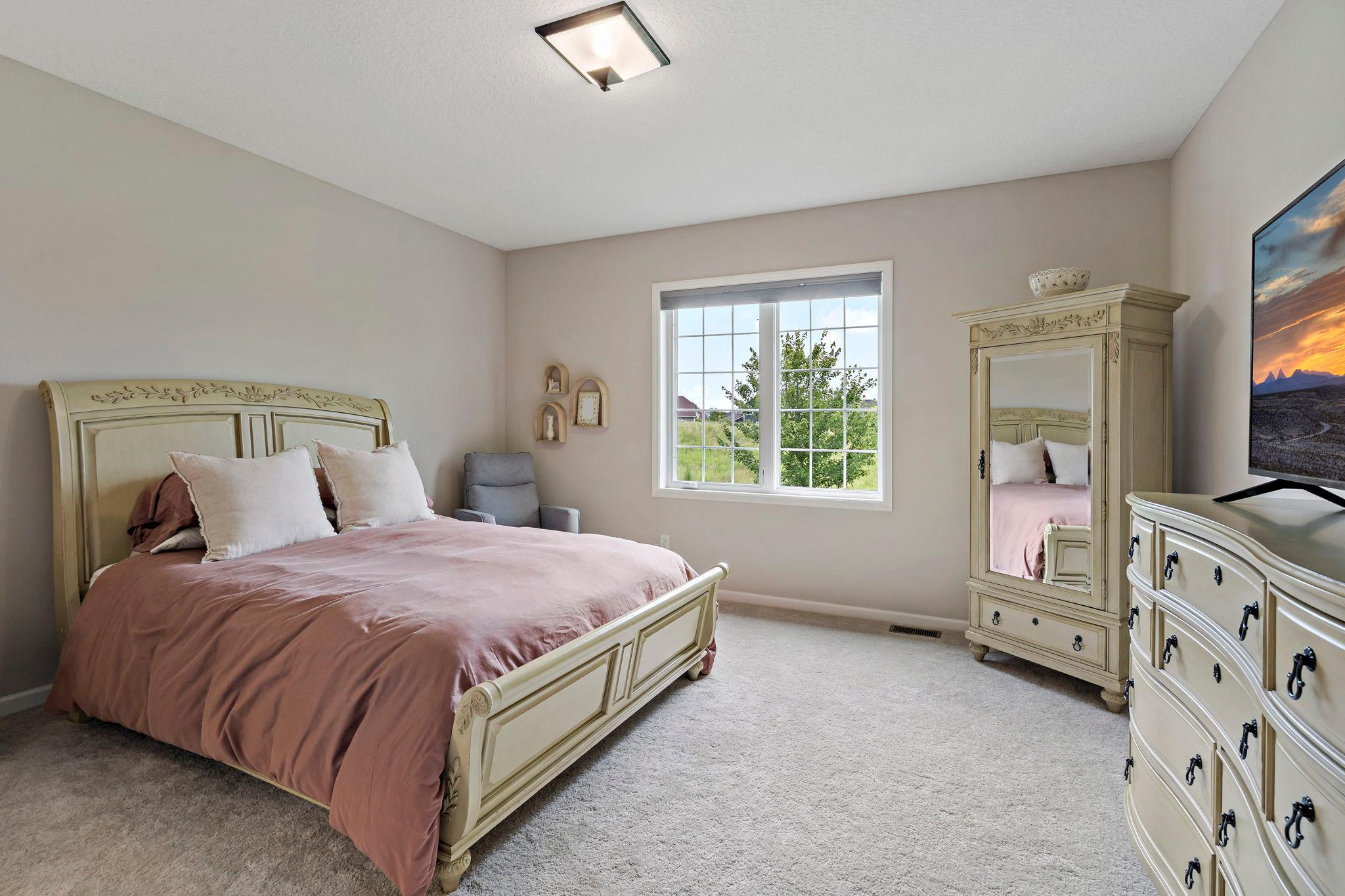 44-web-or-mls-1209 Inspiration Pkwy Bayport MN_0030.jpg