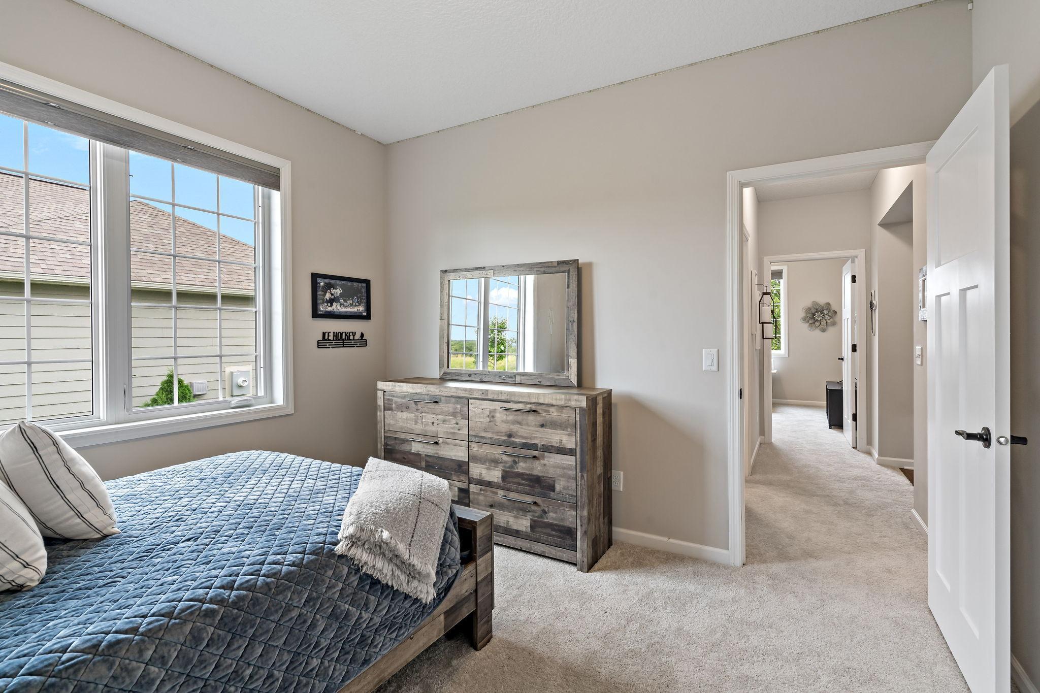 56-web-or-mls-1209 Inspiration Pkwy Bayport MN_0055.jpg