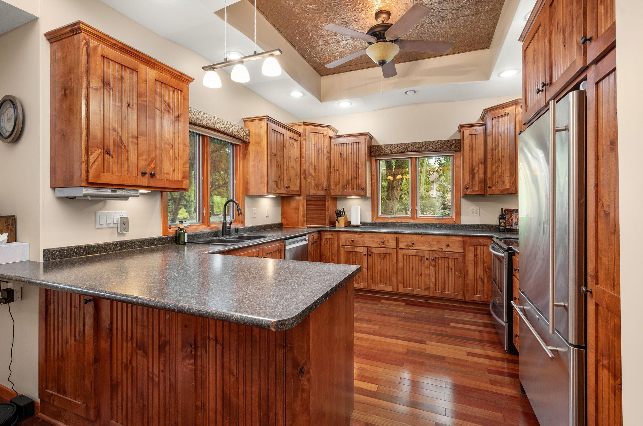 Another view of the gorgeous kitchen