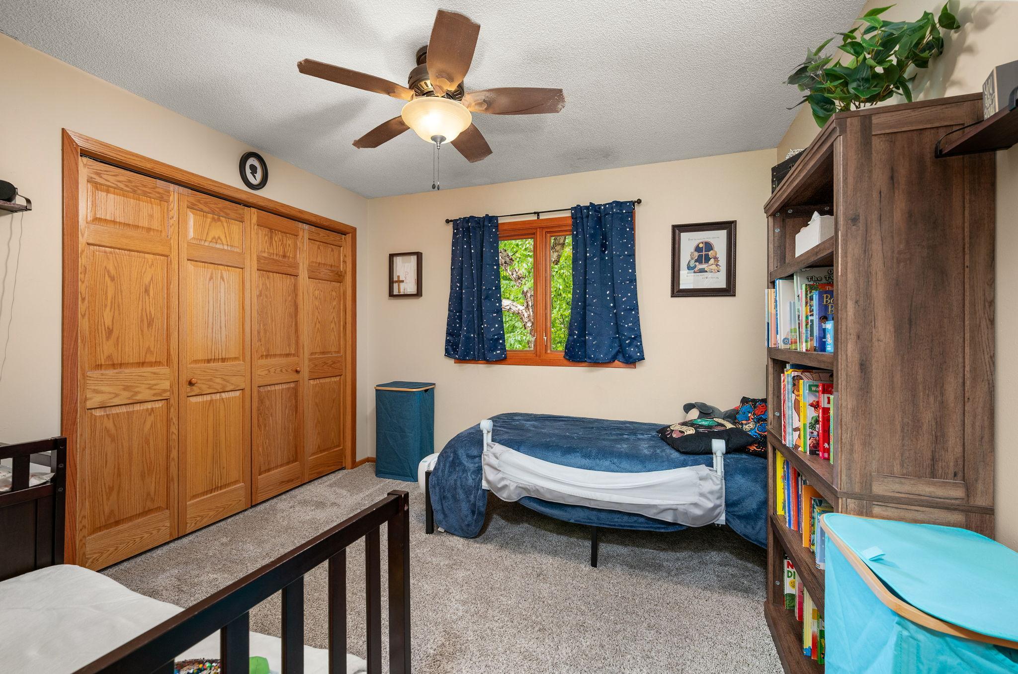 Bedroom with ceiling fan