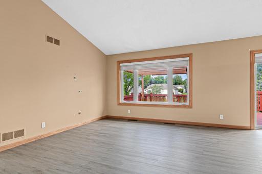 8417 Ashford Road, Saint Paul, MN 55125