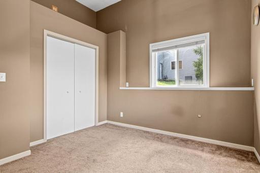 8417 Ashford Road, Saint Paul, MN 55125