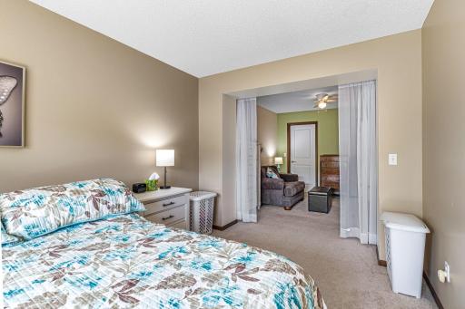 3375 Maureen Lane - Upper Level Primary Suite