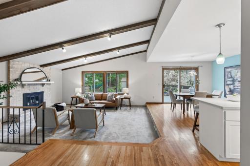 Beautiful Architectural accents in the living room