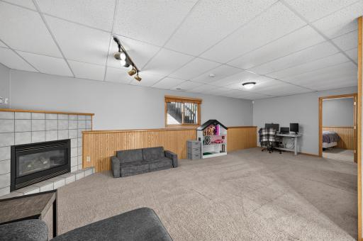 3511 W Mineral Pond Boulevard, Anoka, MN 55303