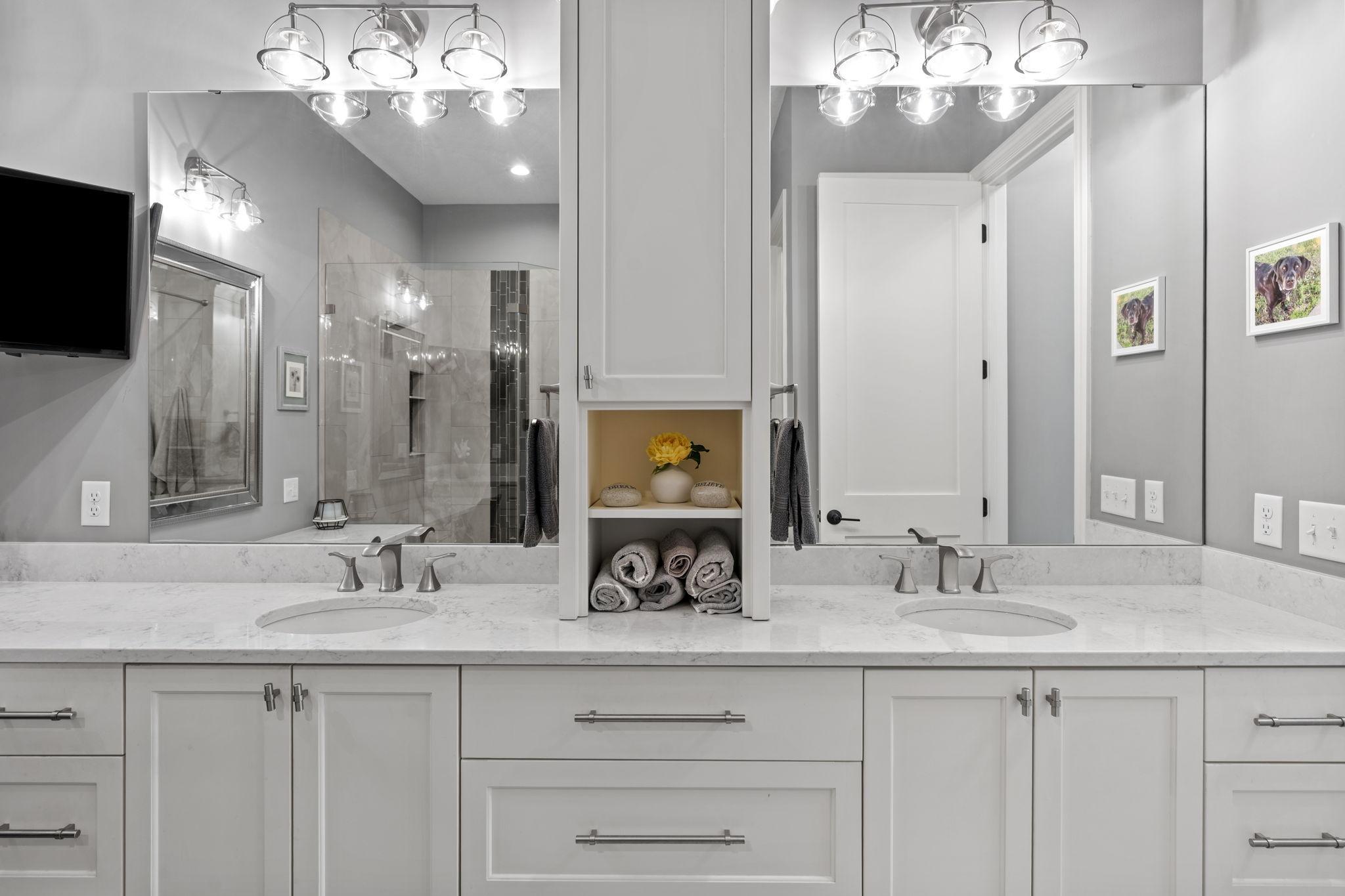 47-web-or-mls-2519 Condon Ct-47.jpg